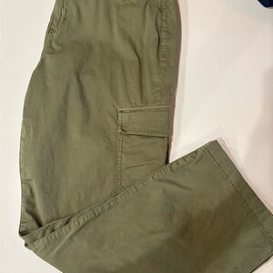 Women’s Olive Green Cargo Pants